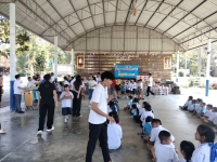 321724_0.jpg - ร่วมกันทำประโยชน์เพื่อสังคม นำสิ่งของ ไปบริจาคให้ เด็กๆ โรงเรียนบ้านชัฏหนองหมี ต.ท่าเคย อ.สวนผึ้ง จ.ราชบุรี | https://สัญจร.com