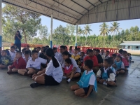 321746_0.jpg - ร่วมกันทำประโยชน์เพื่อสังคม นำสิ่งของ ไปบริจาคให้ เด็กๆ โรงเรียนบ้านชัฏหนองหมี ต.ท่าเคย อ.สวนผึ้ง จ.ราชบุรี | https://สัญจร.com