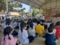 321751_0.jpg - ร่วมกันทำประโยชน์เพื่อสังคม นำสิ่งของ ไปบริจาคให้ เด็กๆ โรงเรียนบ้านชัฏหนองหมี ต.ท่าเคย อ.สวนผึ้ง จ.ราชบุรี | https://สัญจร.com